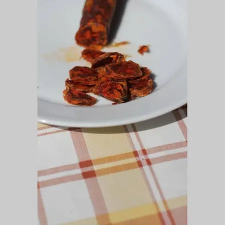 Balla Mama, 아파트