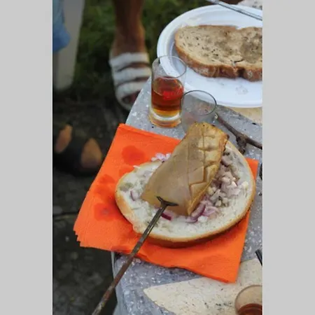 아파트 Balla Mama, *