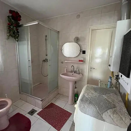 Balla Mama, * Hajdúszoboszló